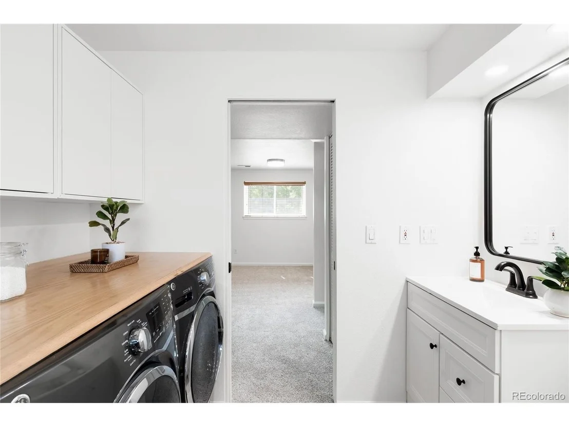 Photo of 13078 W Marlowe Ave