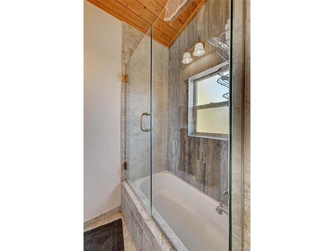 Photo of 34 Lodgepole Cir