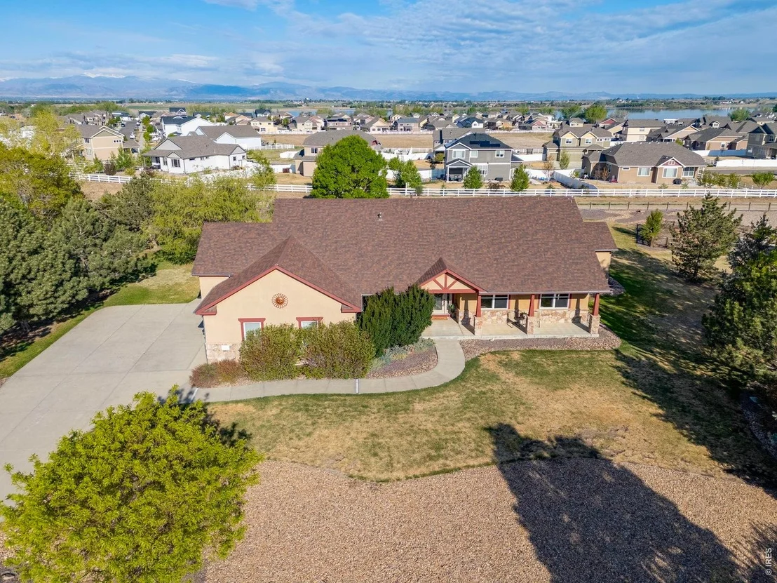Photo of 1405 Fox Ridge Pkwy
