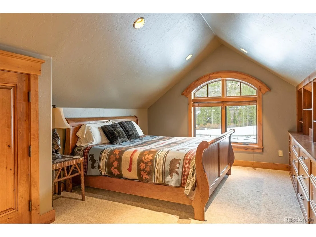 Photo of 174 Sage Dr