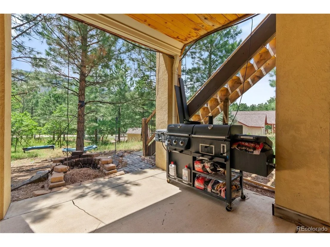Photo of 4755 Delaware Dr