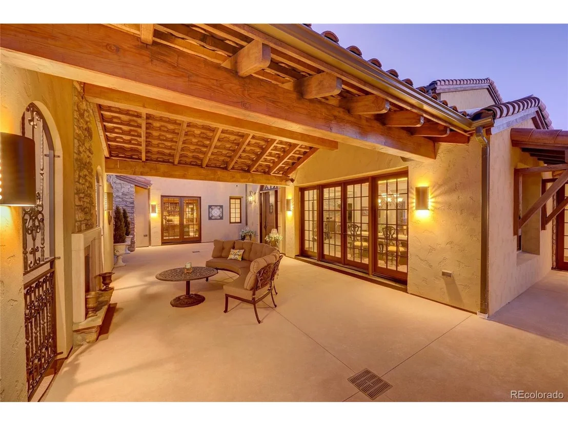 Photo of 484 Spring Ranch Dr