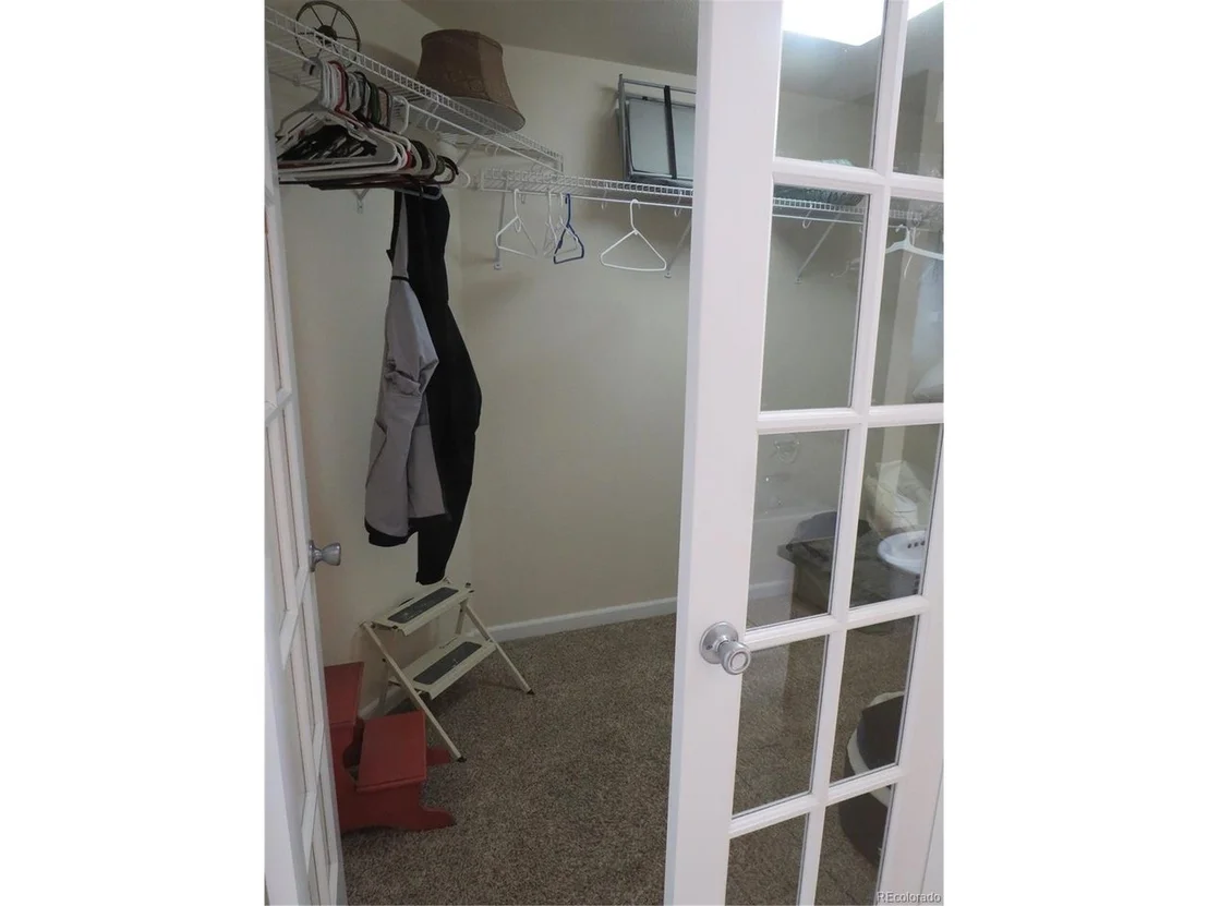 Photo of 445 Skyline Dr