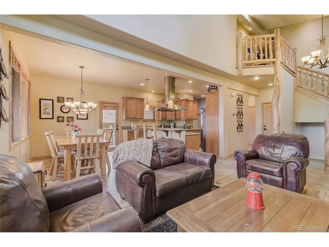 Photo of 406 Kestrel Ln