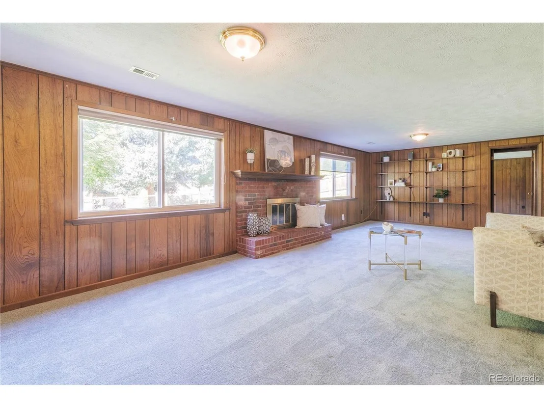 Photo of 7 Cornell Dr