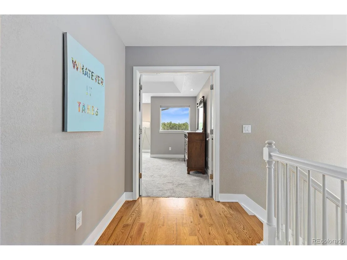 Photo of 631 Cheyenne Dr