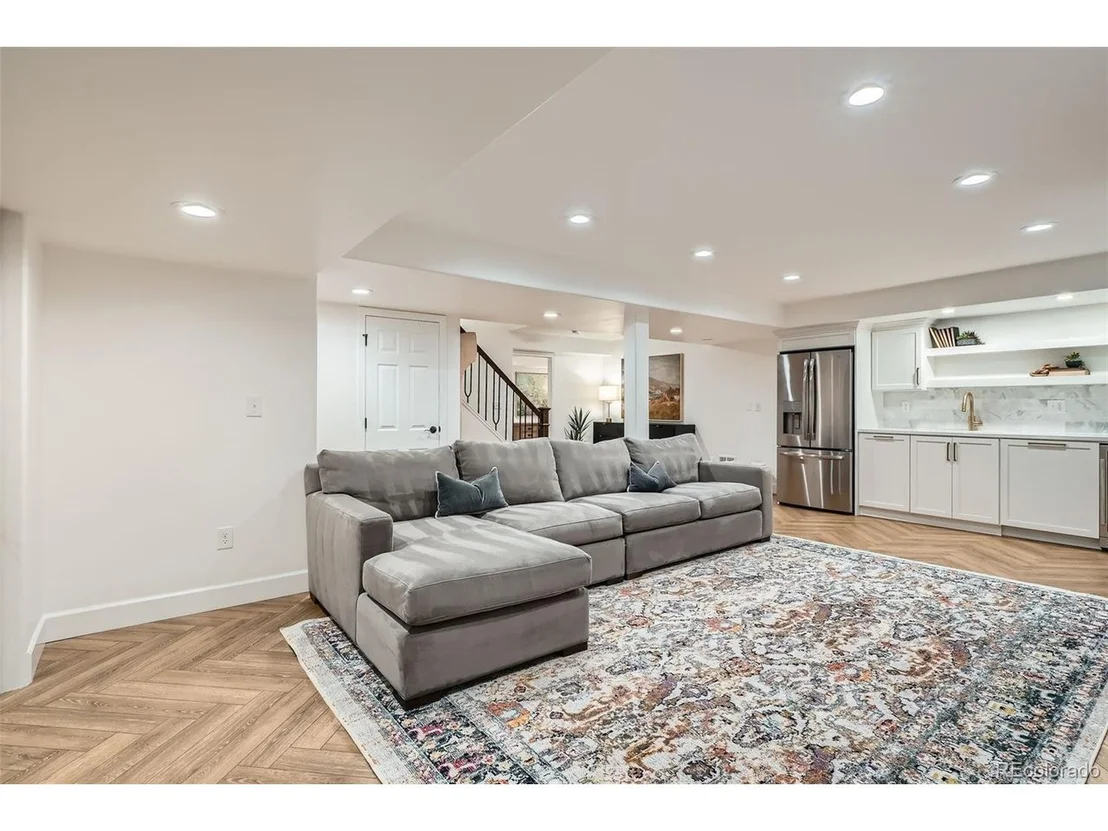 Photo of 366 Elm St