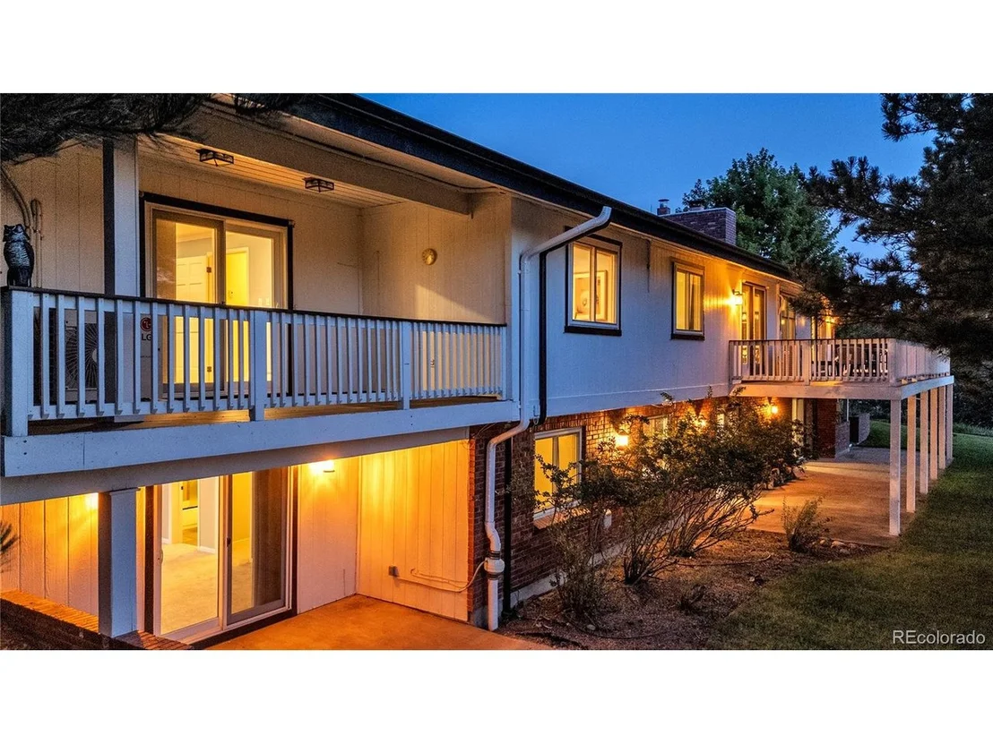 Photo of 6685 Chalet Cir