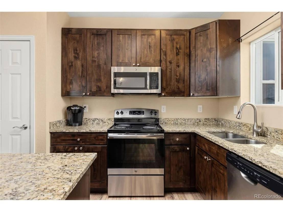 Photo of 1419 4th Pl