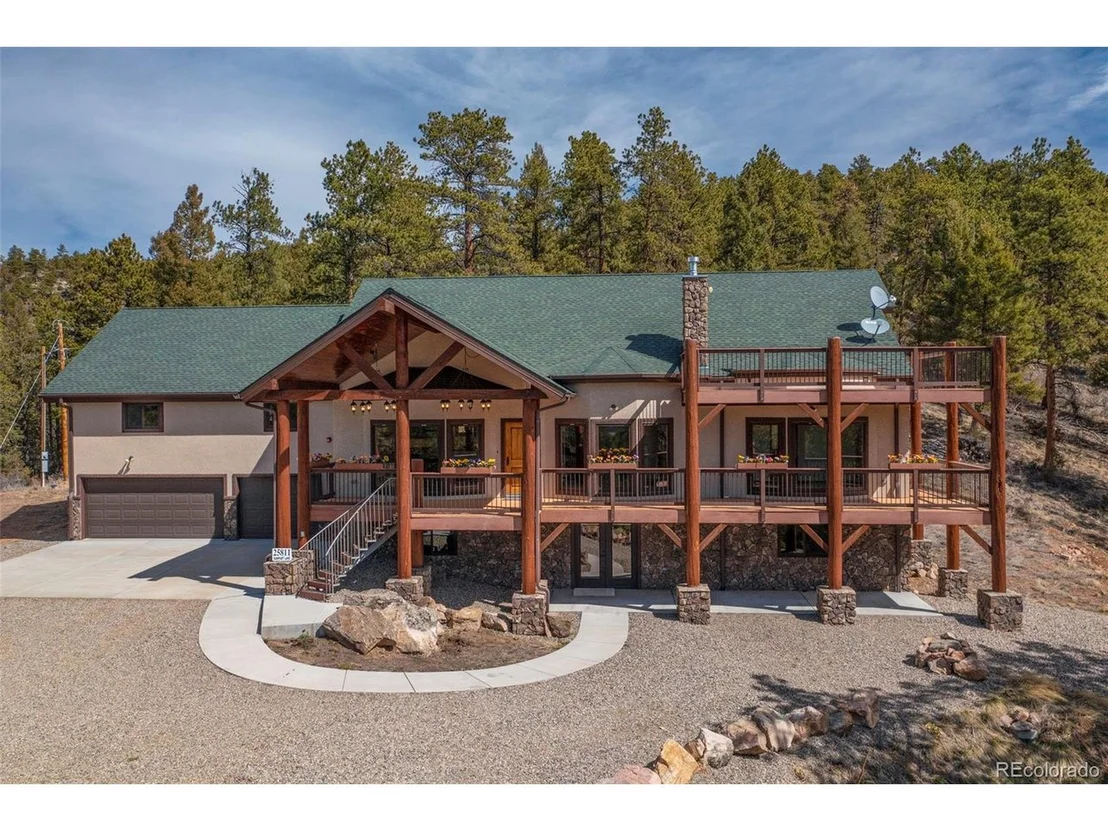 Photo of 25811 Rampart Ln