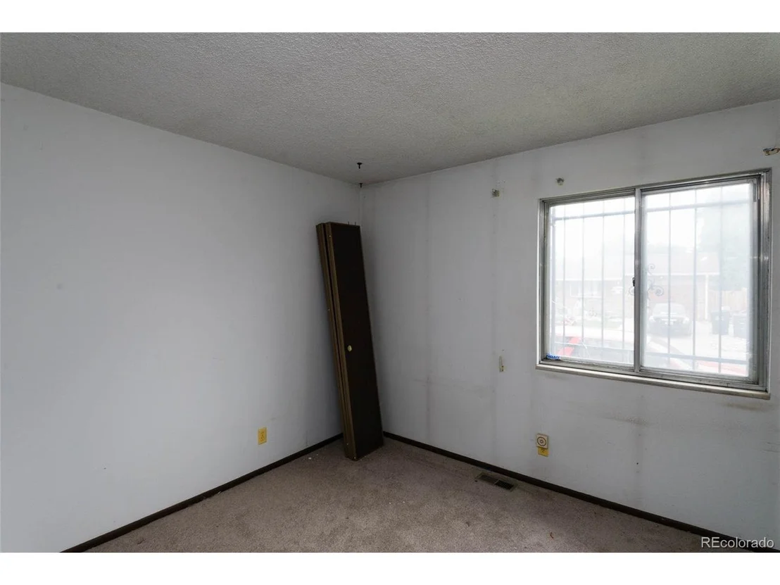Photo of 5539 Dearborn St