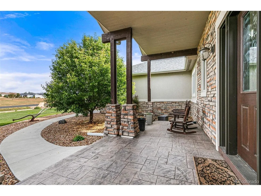 Photo of 17155 Primrose Ln