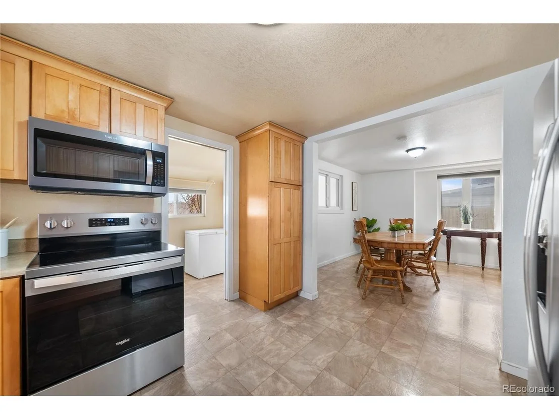 Photo of 550 Custer Ave