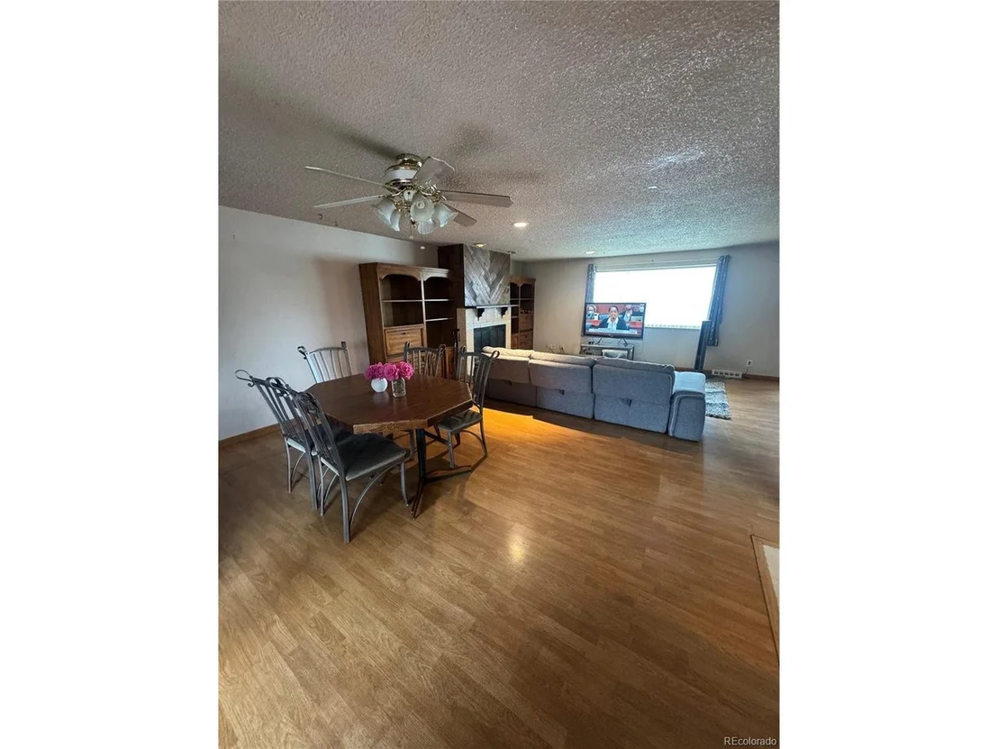 Photo of 8278 Cherokee St