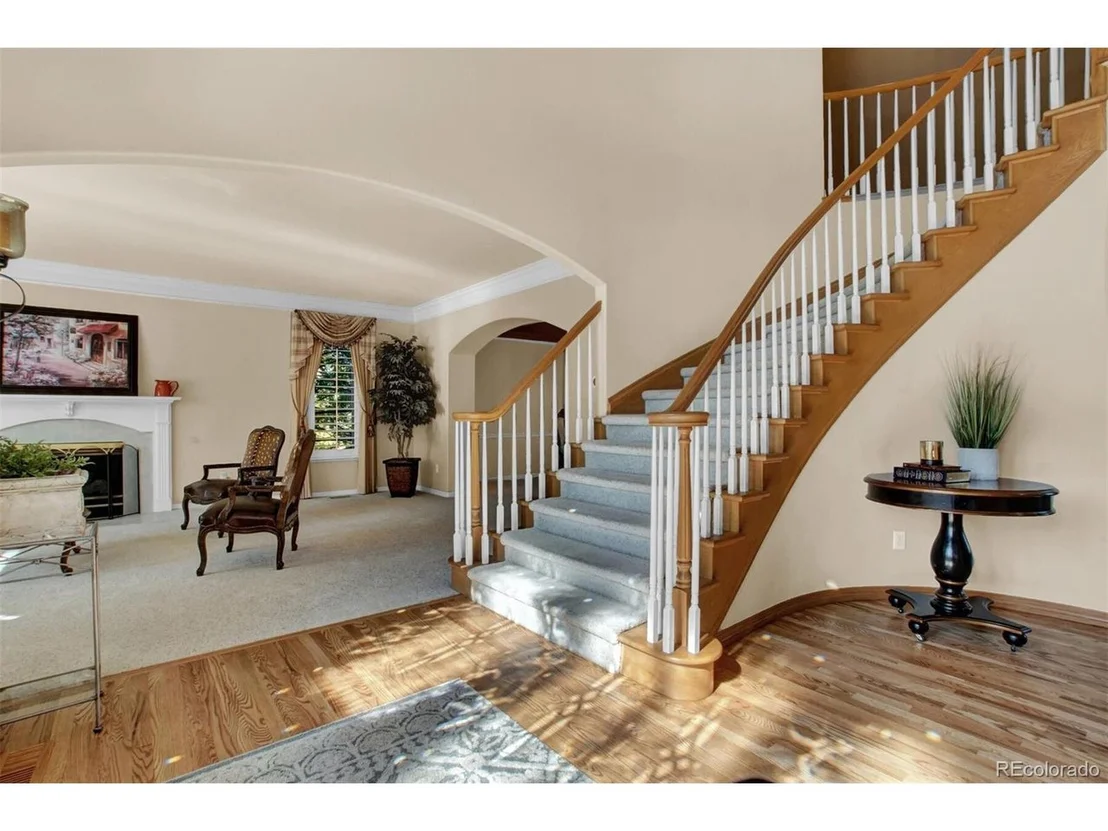 Photo of 8 Red Tail Dr