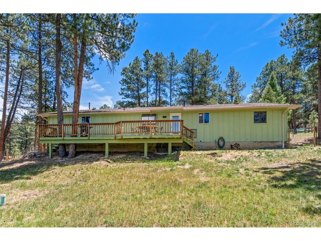 Photo of 5597 Lee Dr
