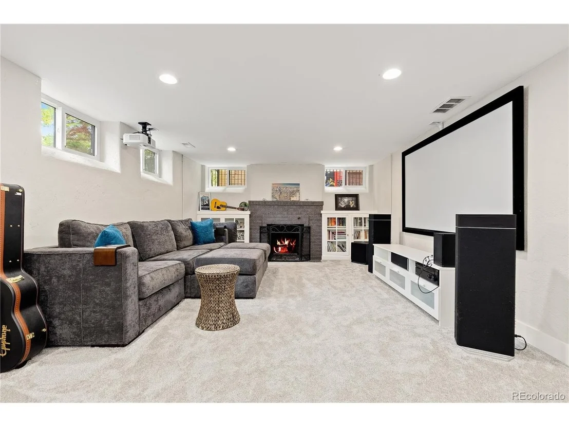 Photo of 4636 Montview Blvd