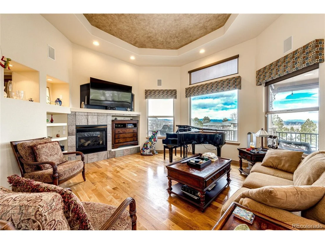 Photo of 2062 Ridgetrail Dr