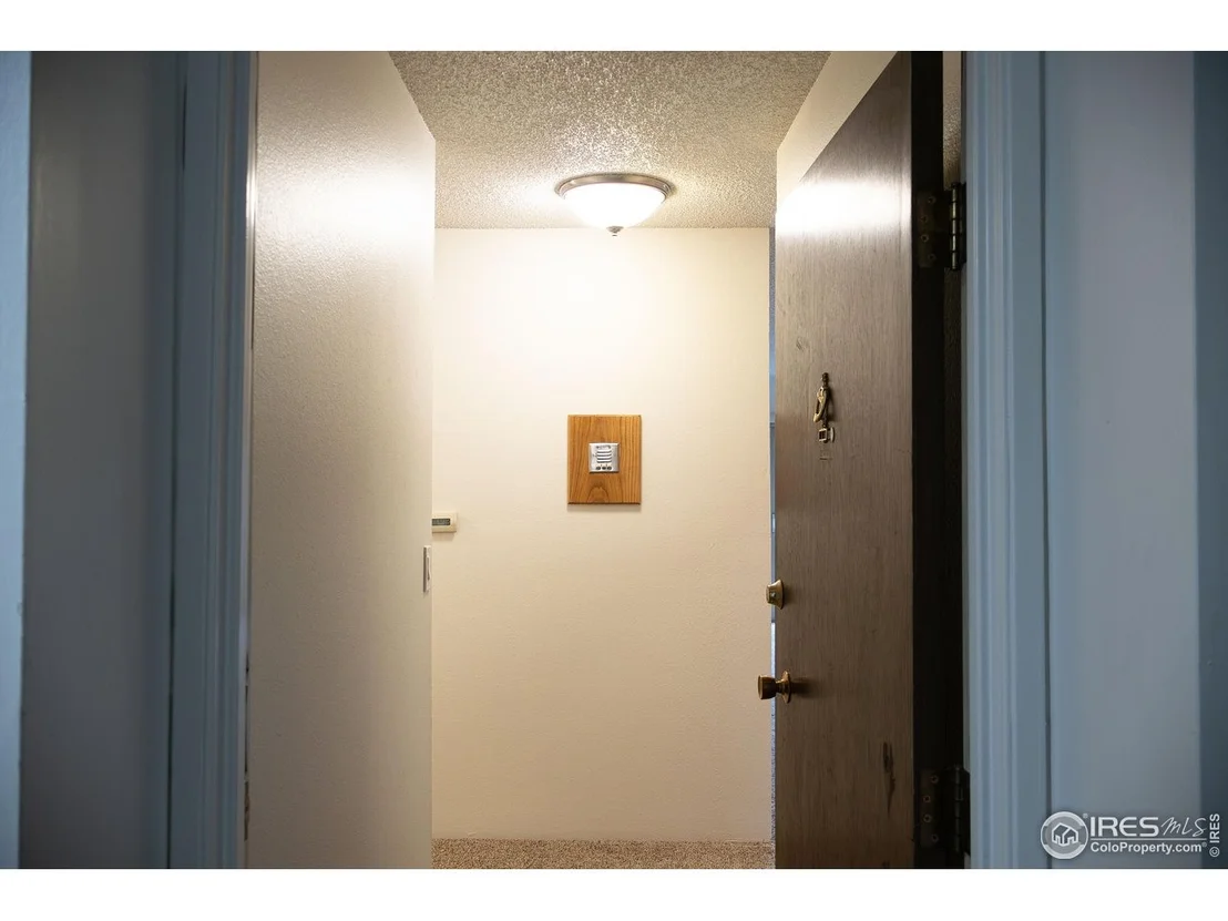 Photo of Unit 303 at 3150 Iris Ave