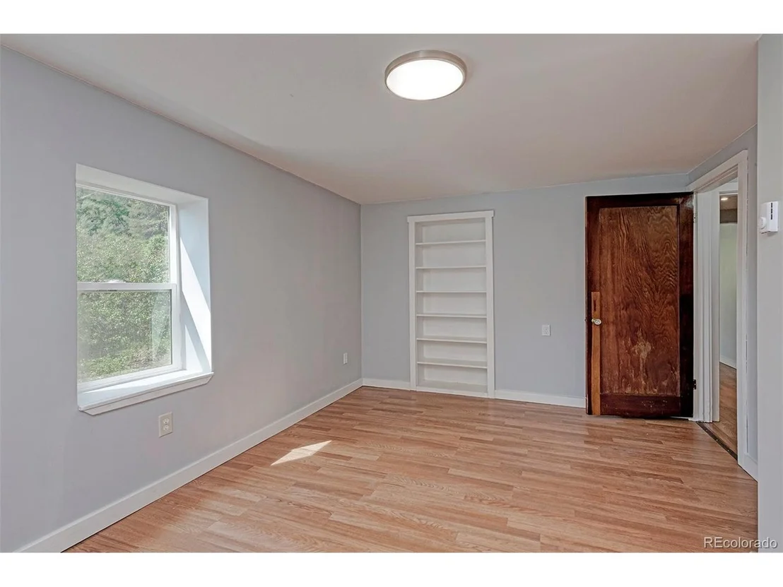 Photo of 2177 Hidden Valley Rd