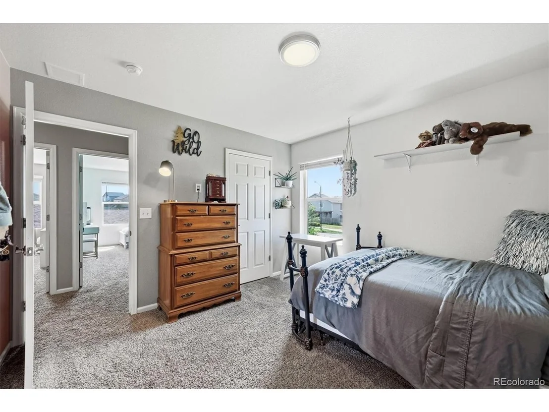 Photo of 6776 Morrison Dr