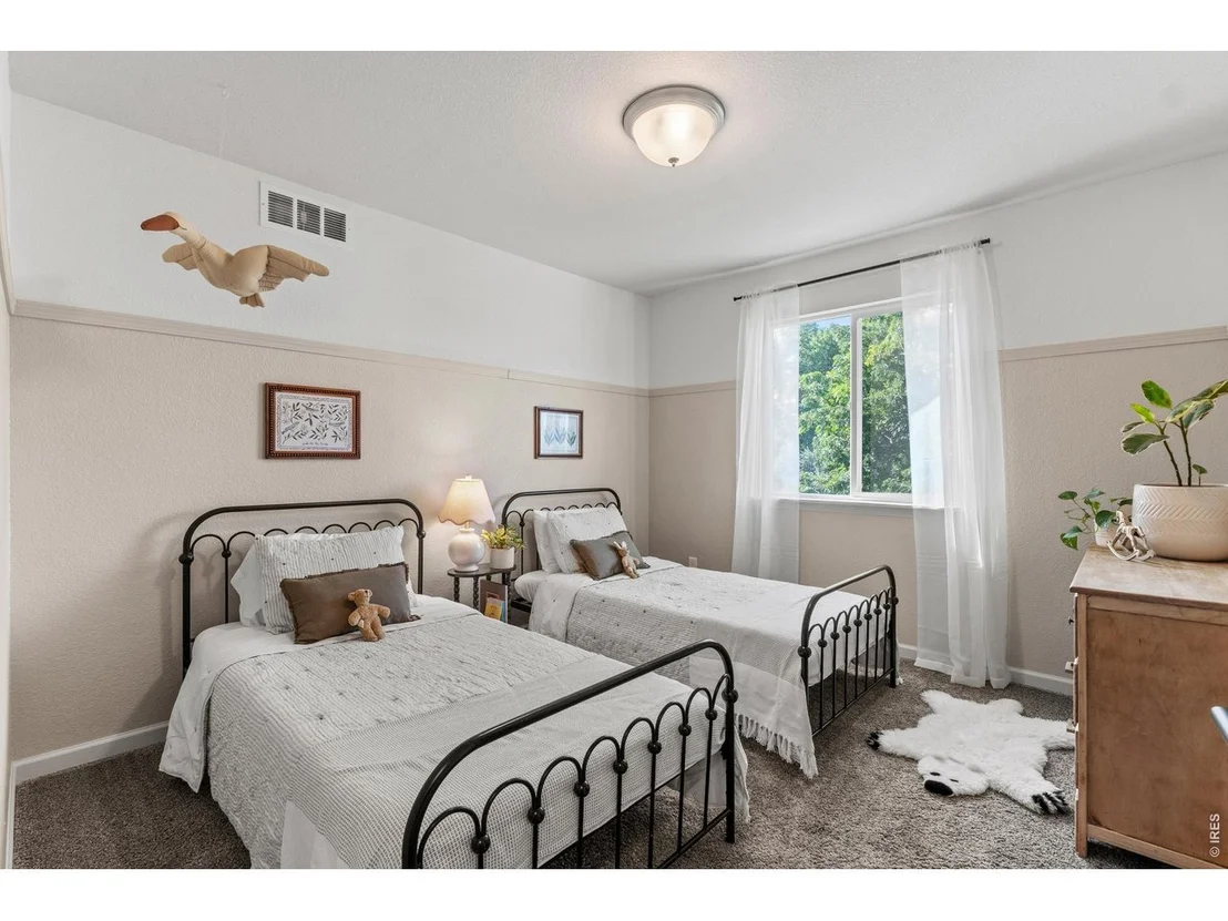 Photo of 2610 Shooting Star Way
