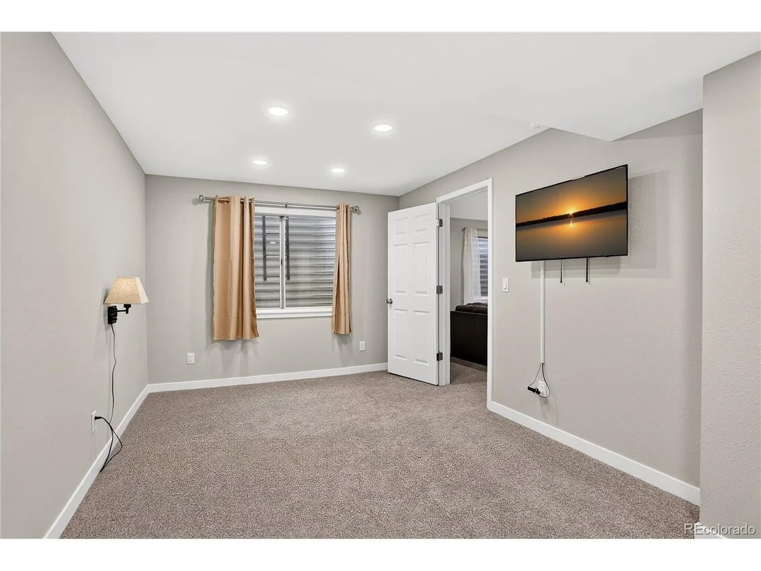 Photo of 1516 Red Mountain Dr