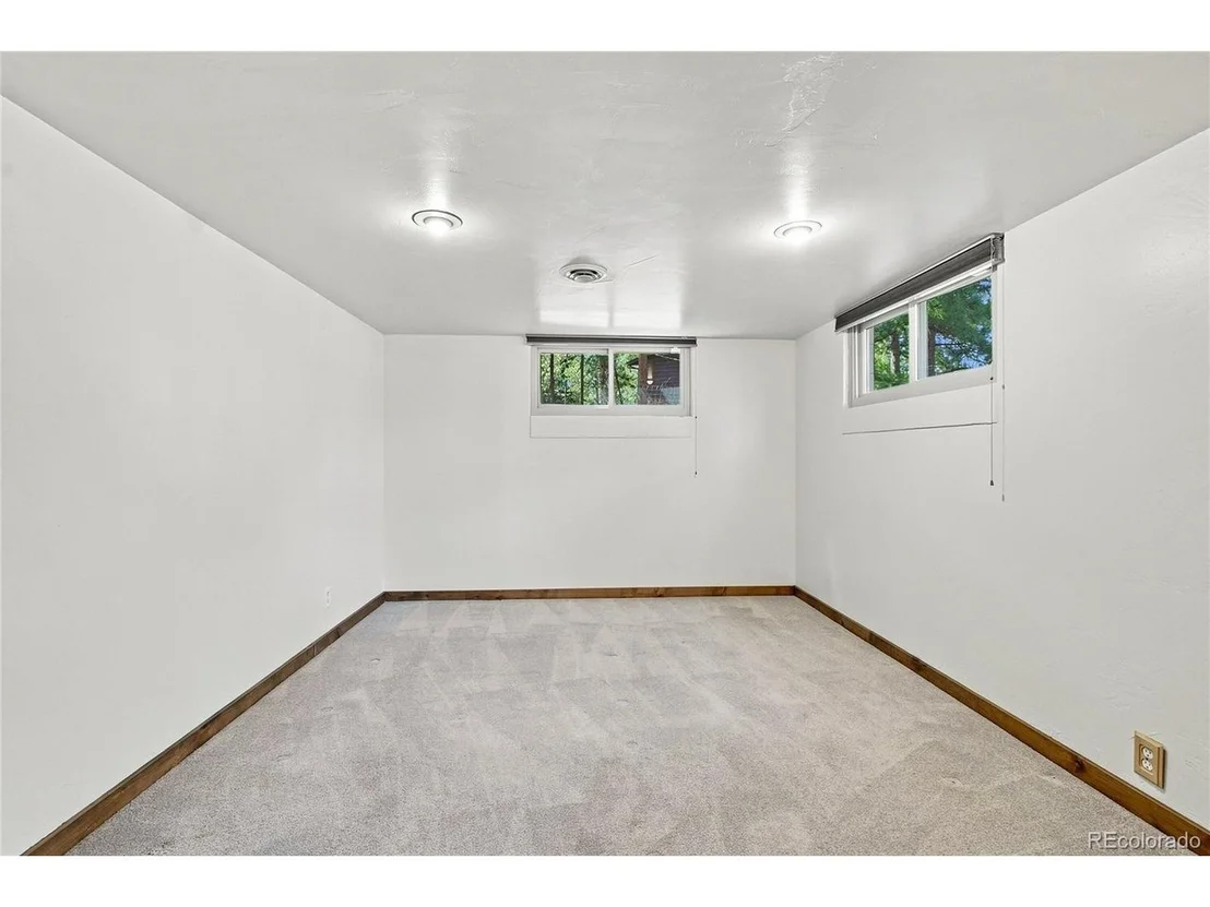 Photo of 28609 Pine Dr