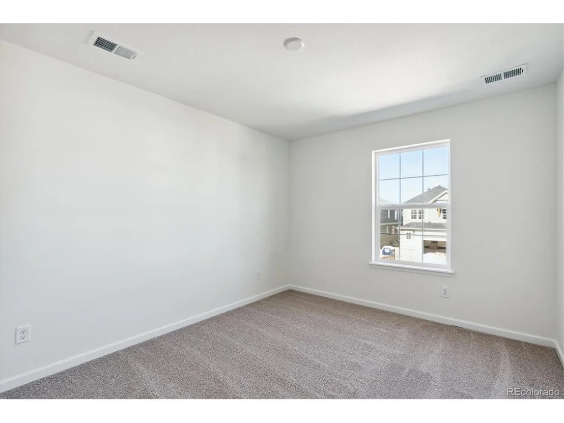 Photo of 7364 S Waterloo Way