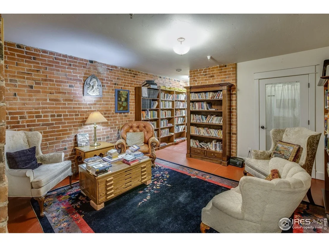 Photo of 1231 Cedar Ave