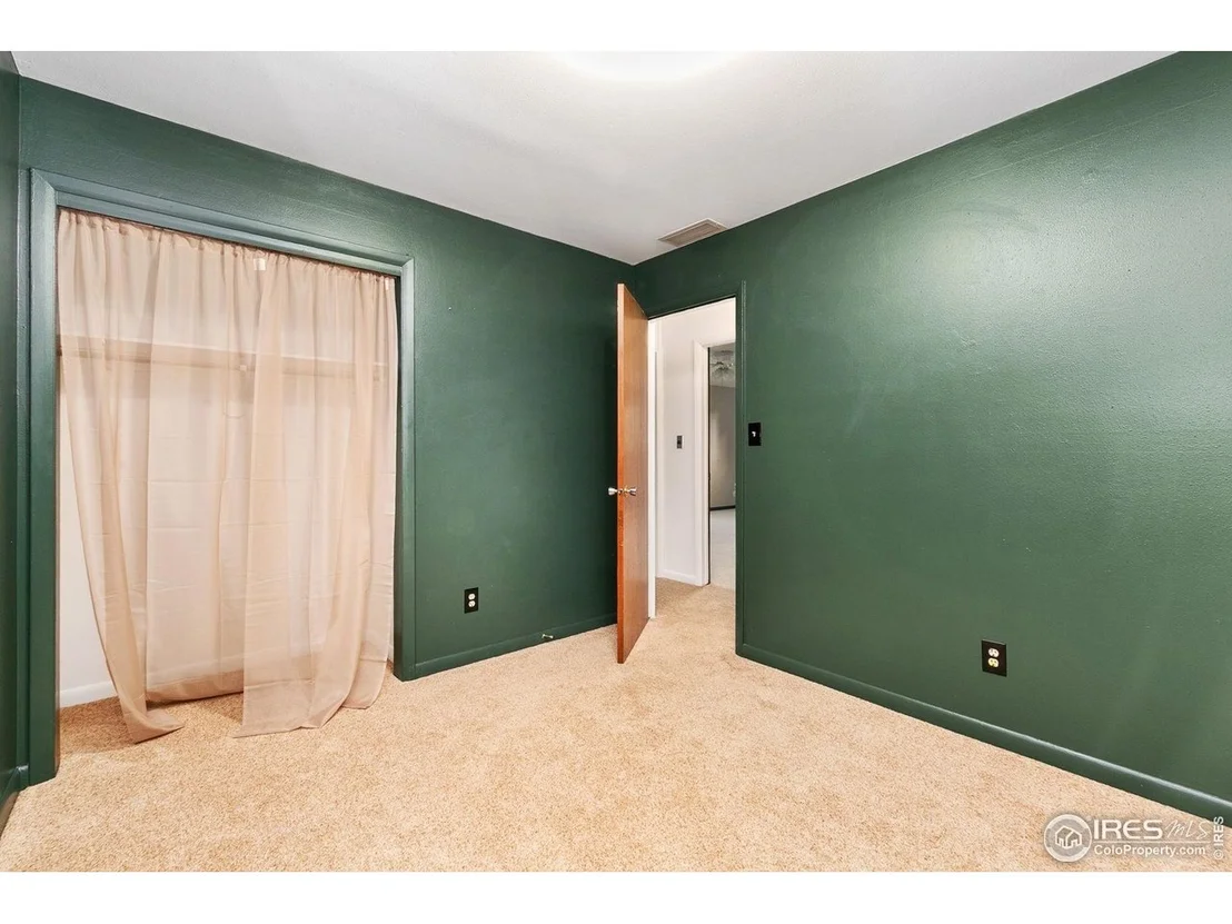 Photo of 2828 Redwing Rd