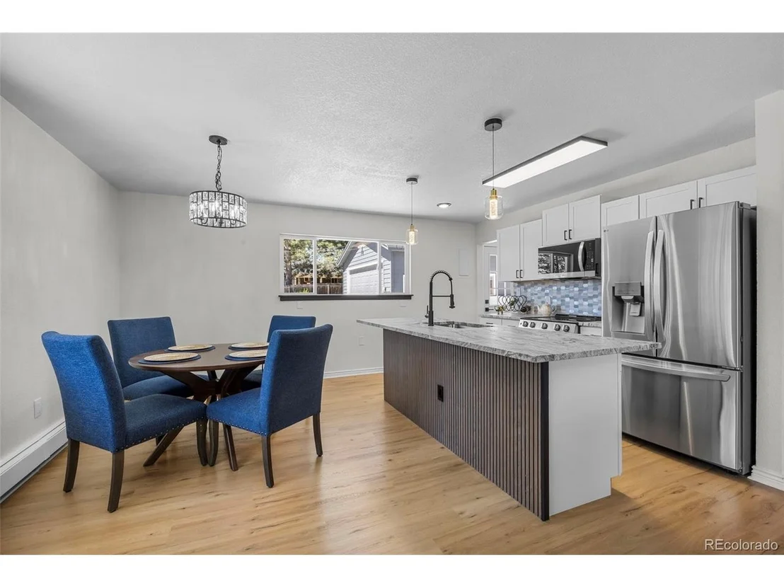 Photo of 6411 Marshall