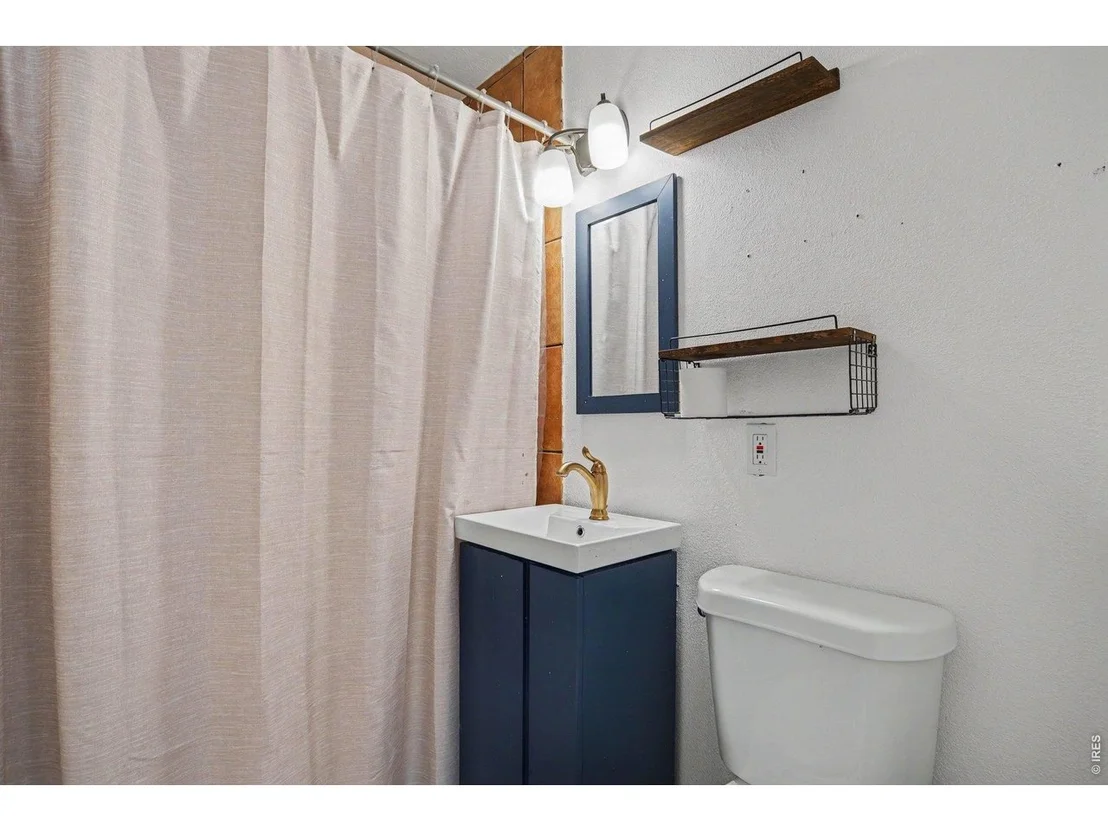 Photo of 501 Circle Dr