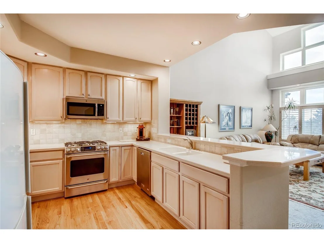 Photo of Unit B at 3325 W 111th Loop