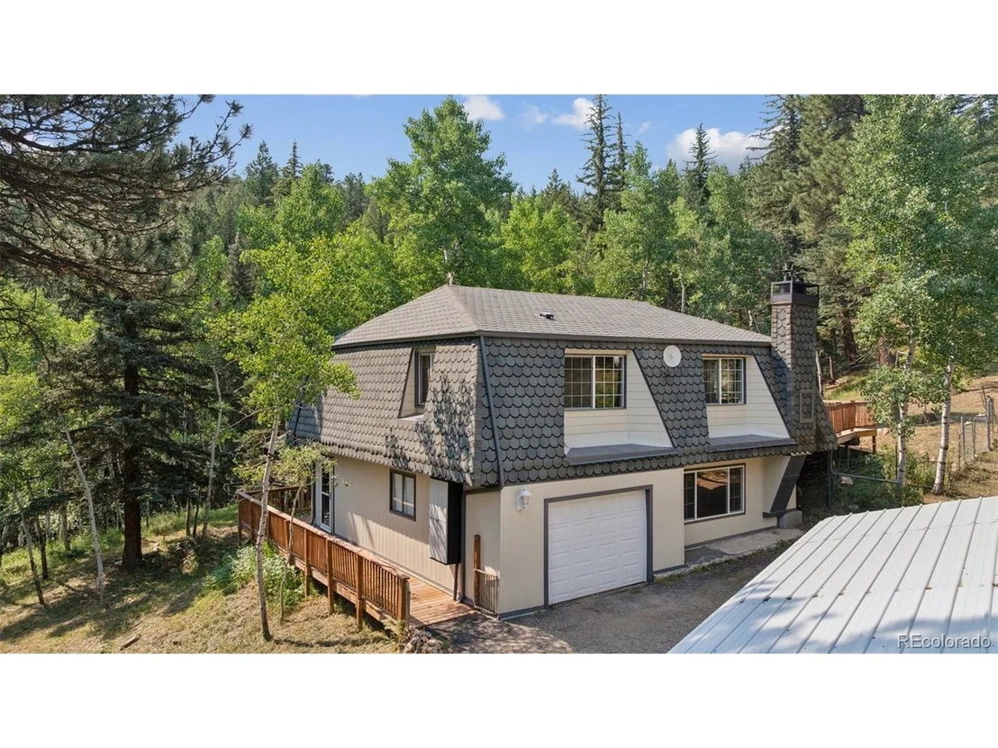 Photo of 264 Whiskey Jay Hill Rd