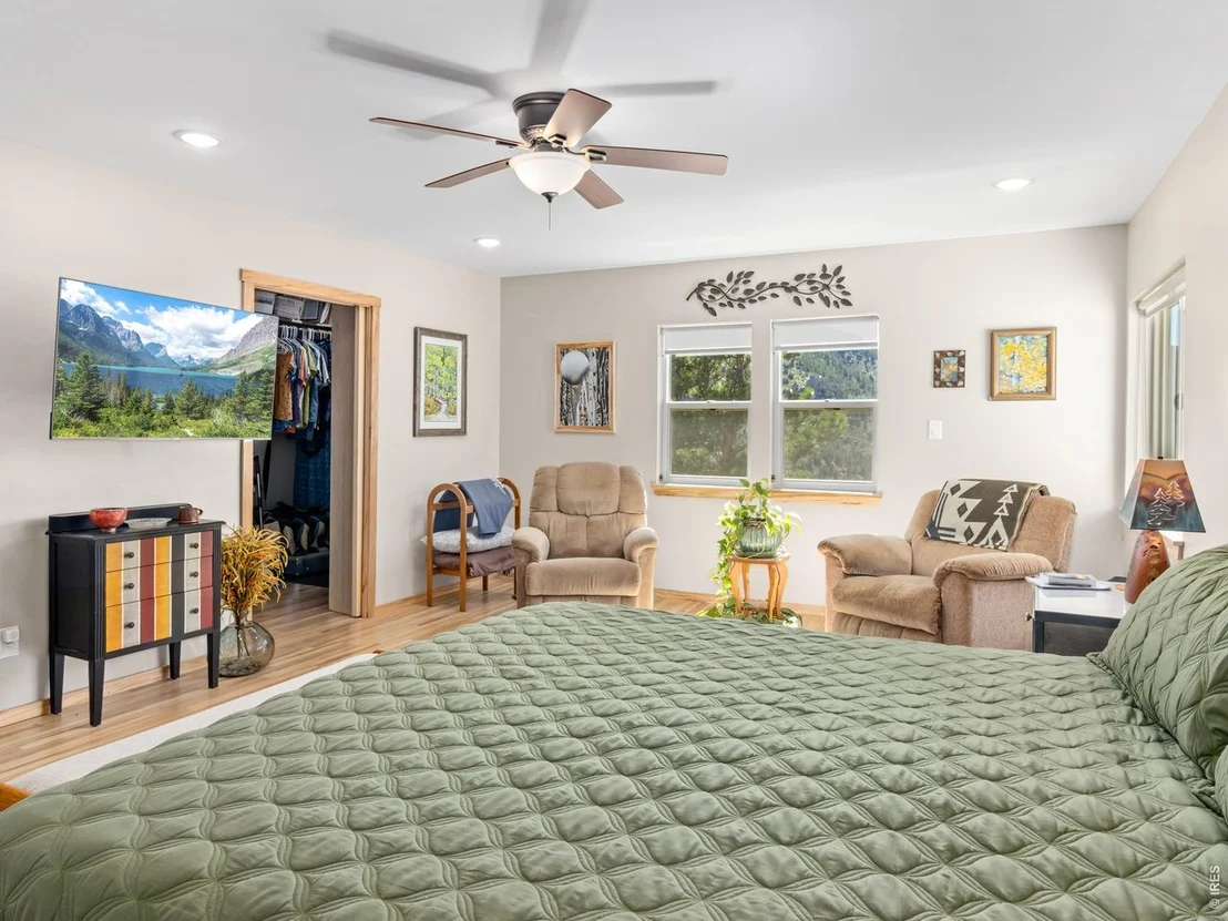 Photo of 456 Storm Mountain Dr
