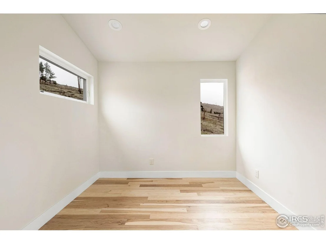 Photo of 450 Melvina Hill Rd