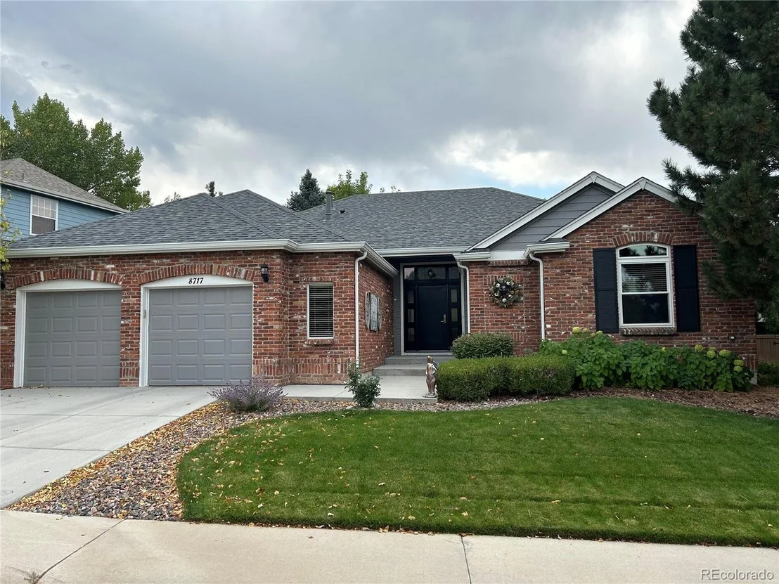 Photo of 8717 Forrest Dr