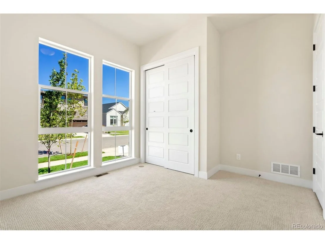 Photo of 1595 Winter Glow Dr