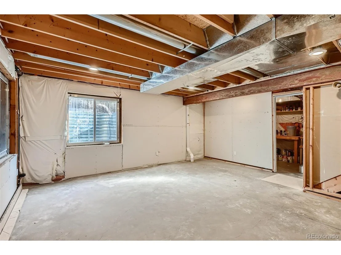 Photo of 4117 W 62nd Pl
