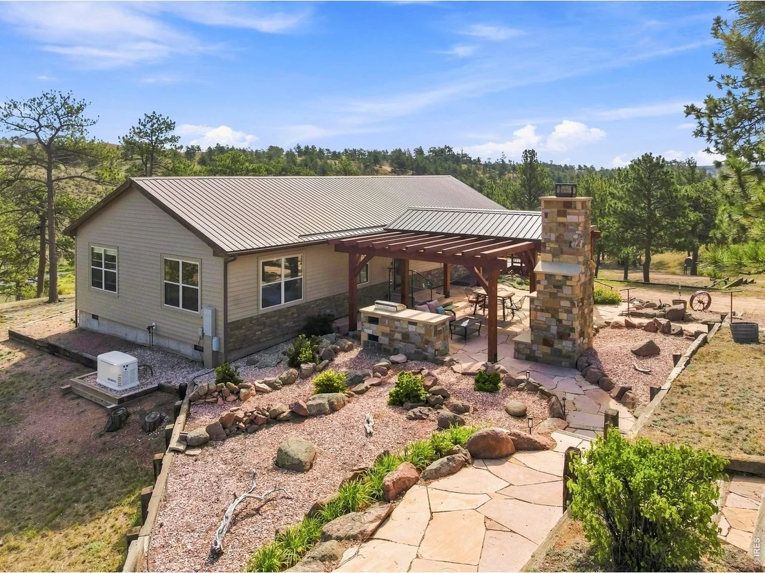 Photo of 557 Red Bluff Rd