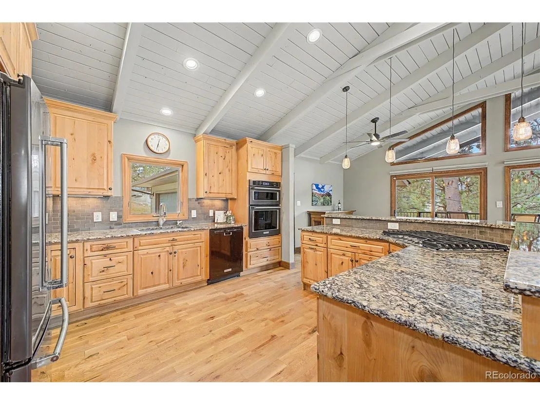 Photo of 7543 Gartner Rd