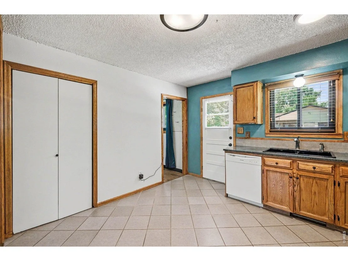 Photo of 1320 Garden Cir