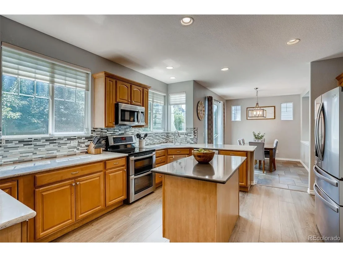 Photo of 10749 Riverbrook Cir