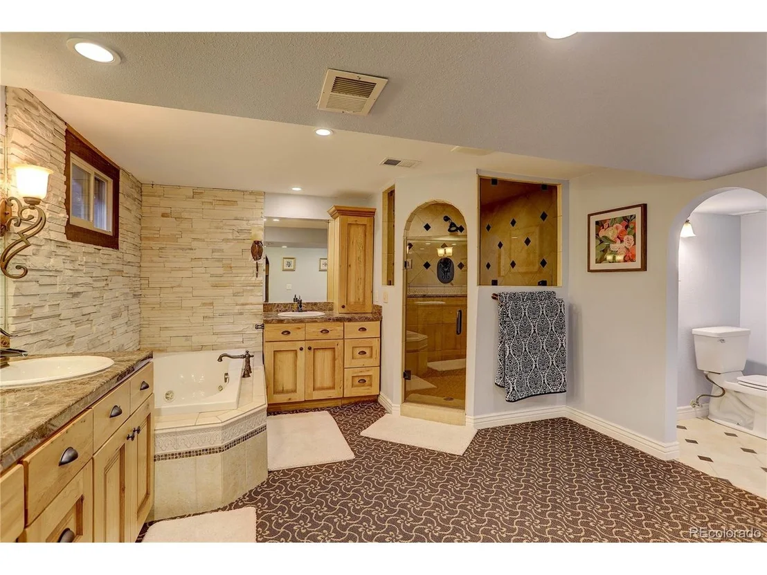 Photo of 7702 Garrison Ct