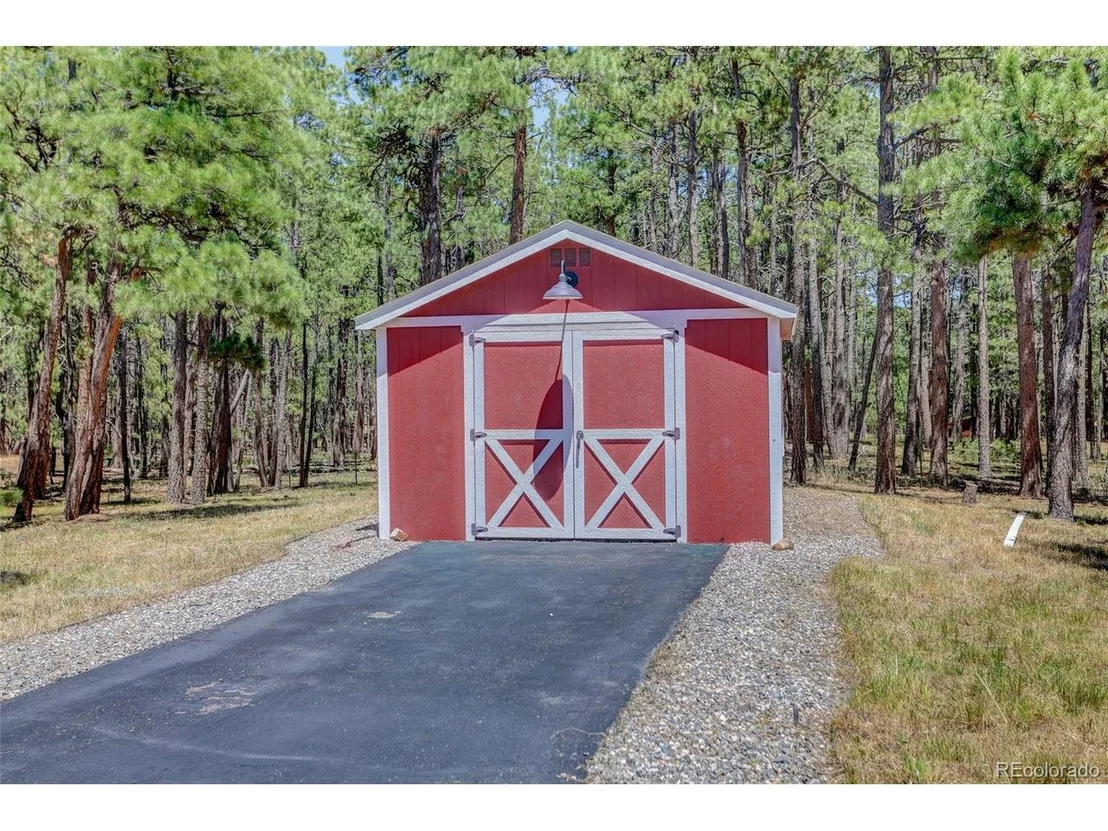 Photo of 19404 Hilltop Pines Path