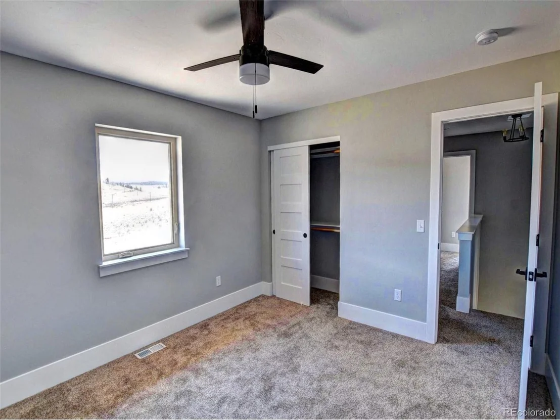 Photo of 2339 Arrowhead Dr