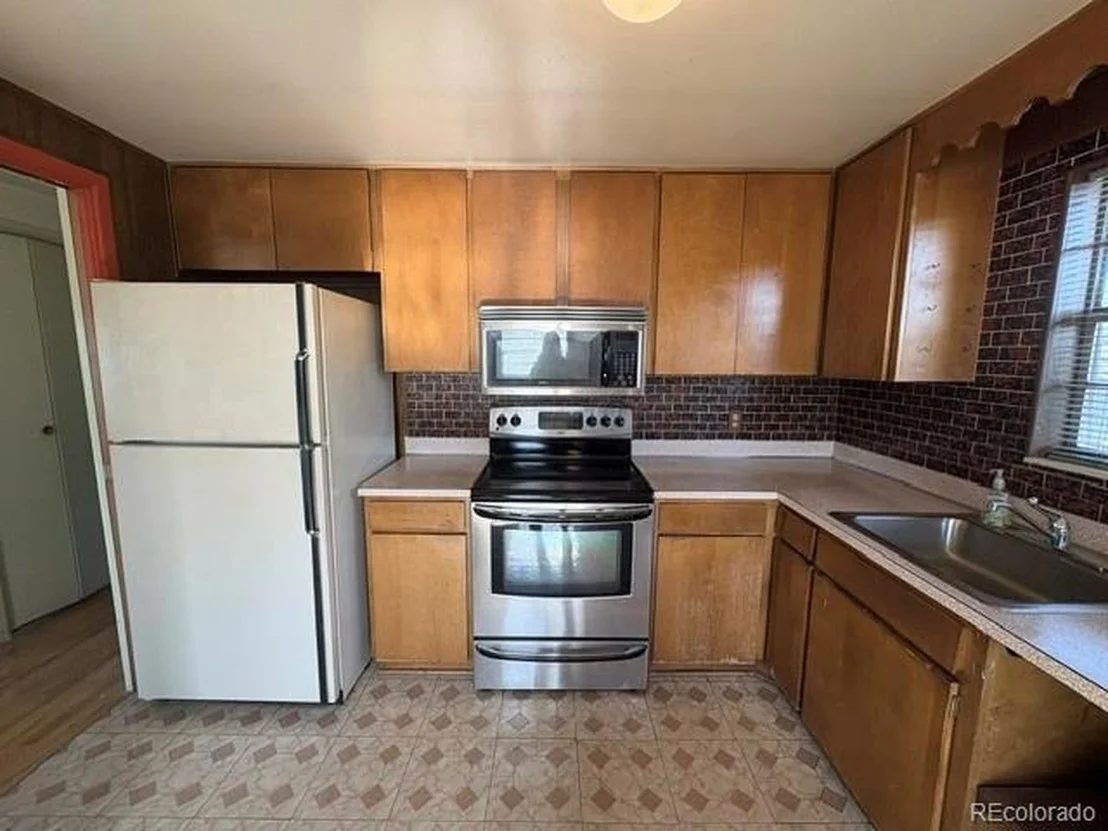 Photo of 1461 Phillips Dr