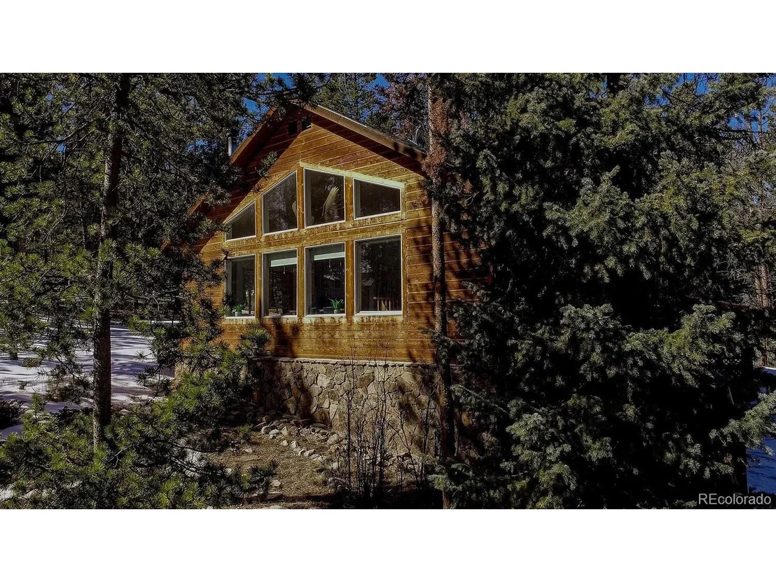 Photo of 154 Lakeside Dr