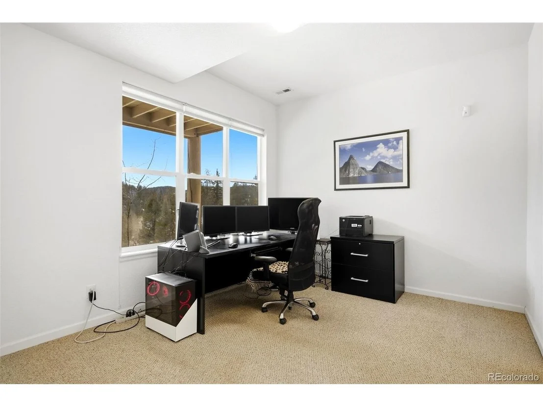 Photo of 7291 Brook Forest Dr